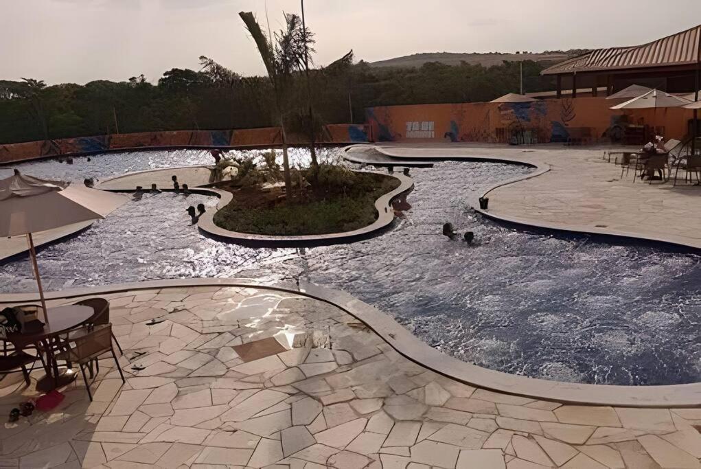 Ecotowers-300m Parque Lagoa,2/4 *